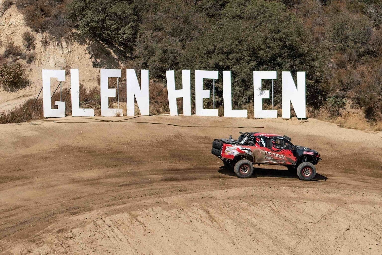 Bend-Tech Dragon Truck at Glen Helen