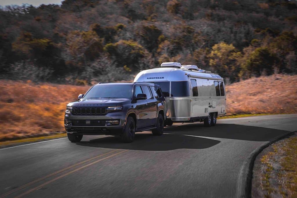 2023 Wagoneer L Carbide